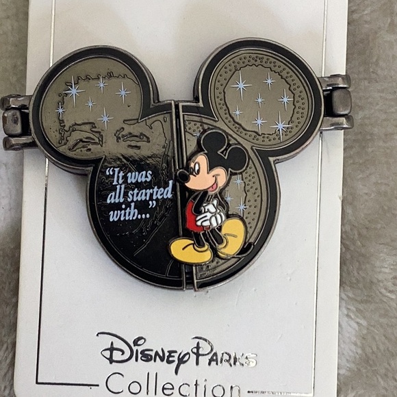 Disney parks collection Pins - Picture 5 of 5
